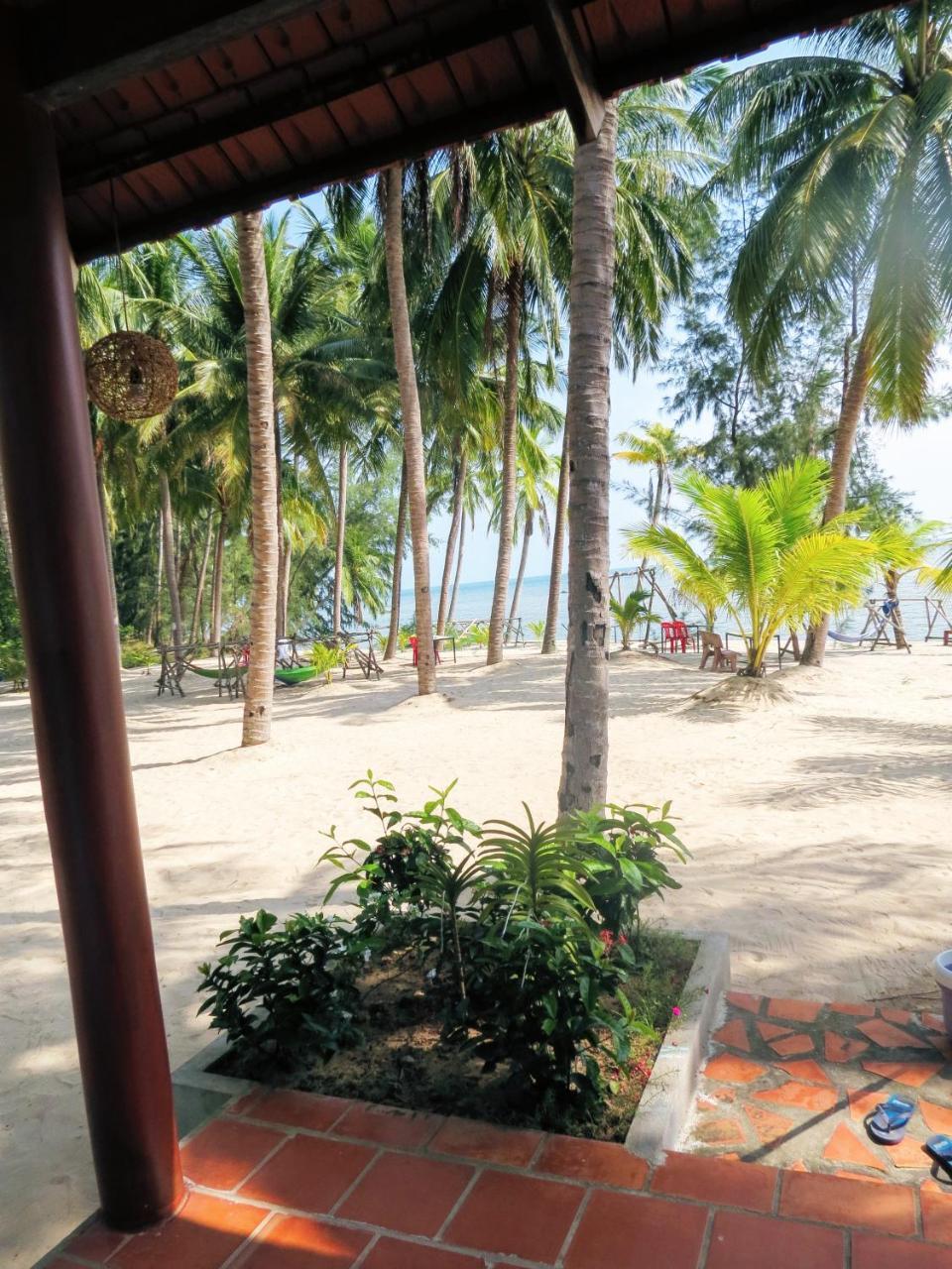 Kiki Coconut Beach Resort Phú Quốc Exterior foto